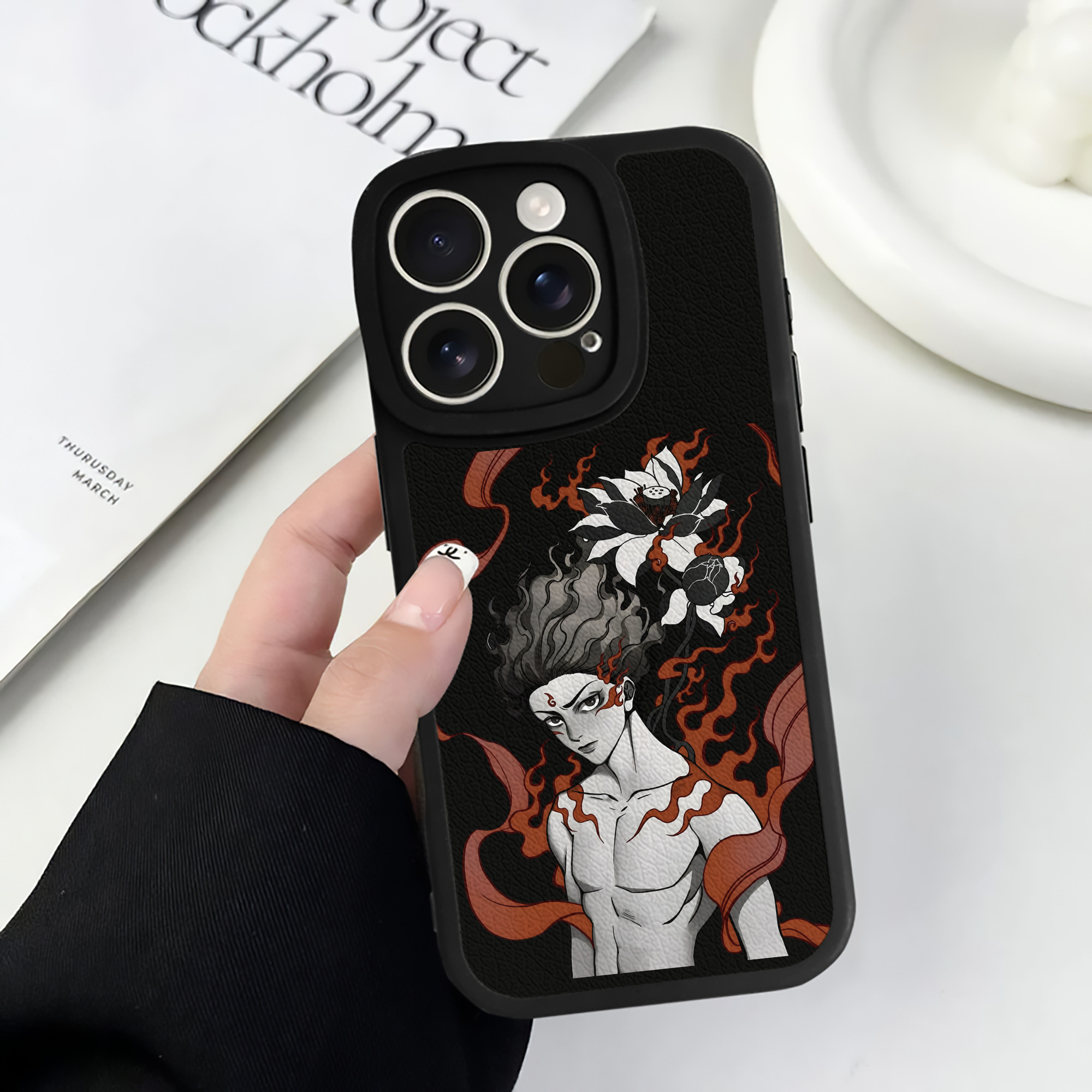 （画像用） Ne Zha 2 ナタ 魔童の大暴れ 【iPhone 16シリーズ対応】シリコンスマホケース（レザー調） 材質：シリコン